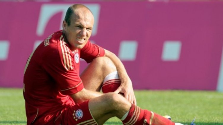 Робен е на линия за старта на Бундеслигата. Снимка: Reuters