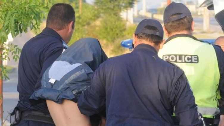 Борислав хванат от полицията след опит за бягство. Снимка: Булфото