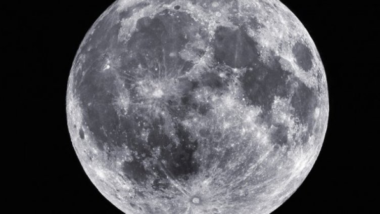 Не става ясно дали от новата пицария на Луната ще се извършват бъдещите доставки на пица на Земята, или жителите на планетата ще ходят на спътника, за да похапнат. Снимка: NASA/Sean Smith