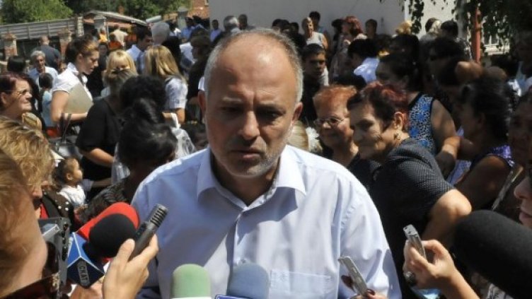 Тотю Младенов, министър на труда и социалната политика. Снимка: Булфото