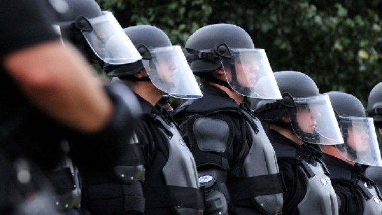 Полицията издирва стрелците. Снимка: Reuters