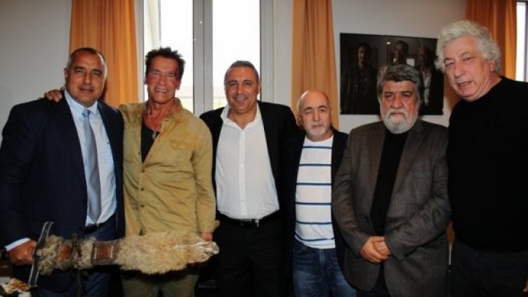 Борисов по-добър в екшъна от Шварценегер