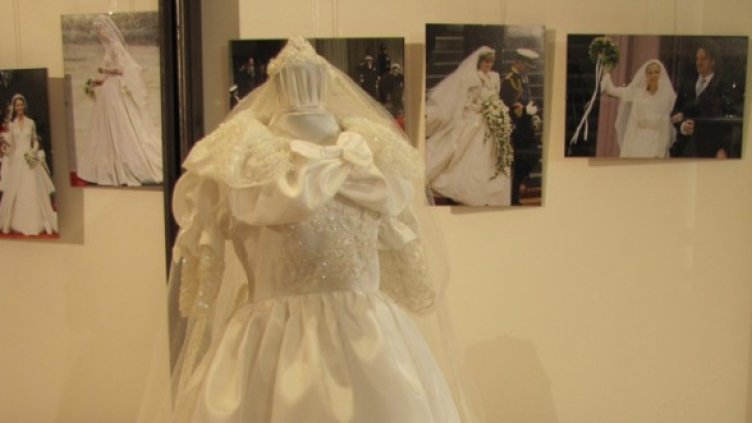 Най-шикозните сватбени рокли на кралски особи 