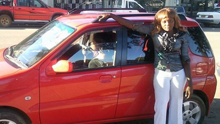 Една от участничките в бандата. Снимка: newzimbabwe.com