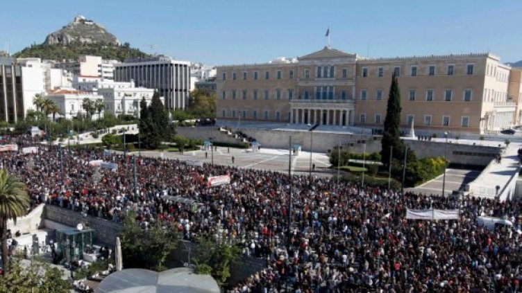 Атина, площад Синтагма. Снимка: Reuters