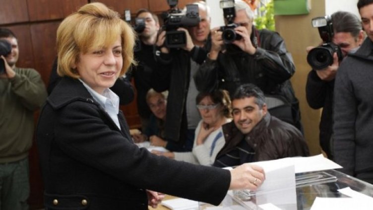 Фандъкова с шефа на предизборния щаб Цветанов. Снимка: БТА