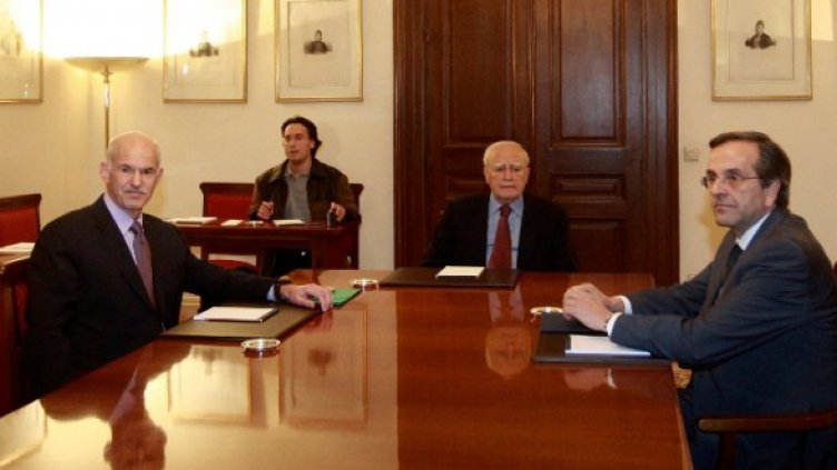 Тримата най-важни мъже в Гърция продължават преговорите. Снимка: Reuters