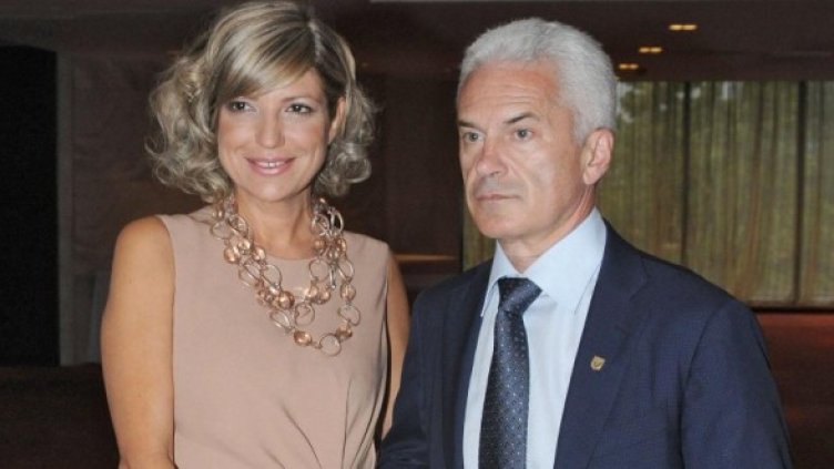 Волен Сидеров заедно с майката на Димитър Стоянов - Капка Сидерова. Снимка: архив, Булфото