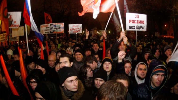 Протести в Москва след победата на партията на Путин. Снимка: Reuters