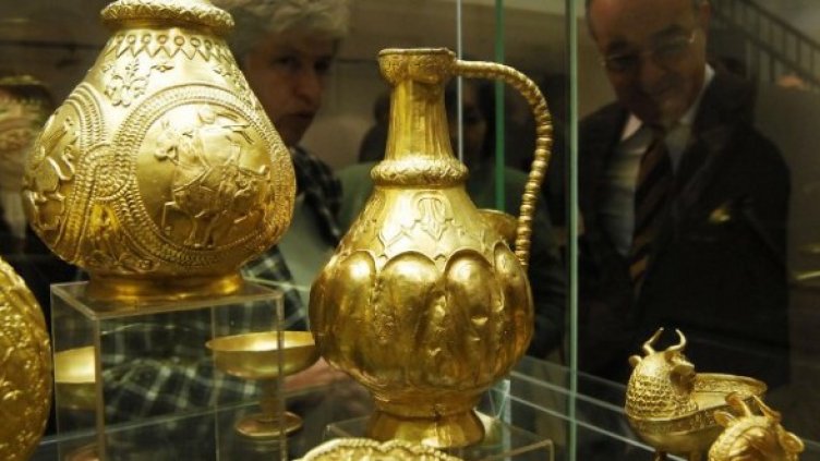 Съкровищата на хан Аспарух и хан Кубрат. Снимка: Булфото