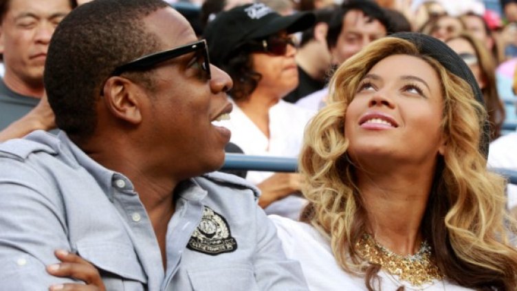 Семейството не може да се нарадва на малката си дъщеричка. Снимка: Reuters