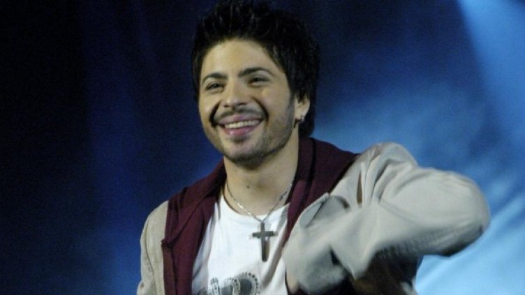 Тоше Проески на сцената на НДК през 2006 година