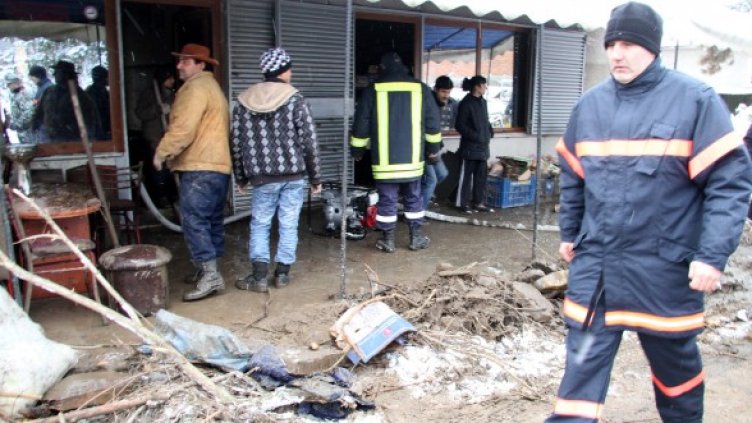 МВР шефът в село Бисер. Снимка: Impact Press Group