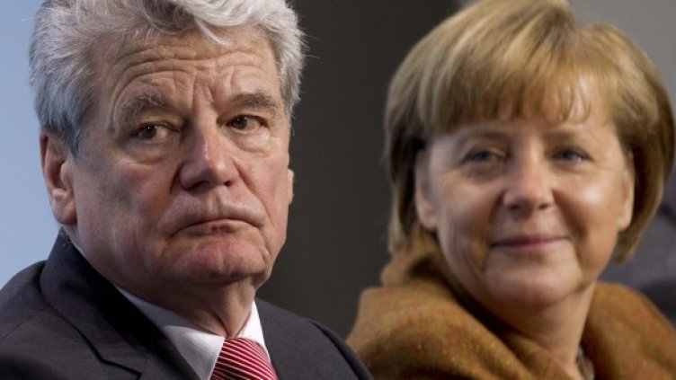 Гаук и Меркел. Снимка: Reuters
