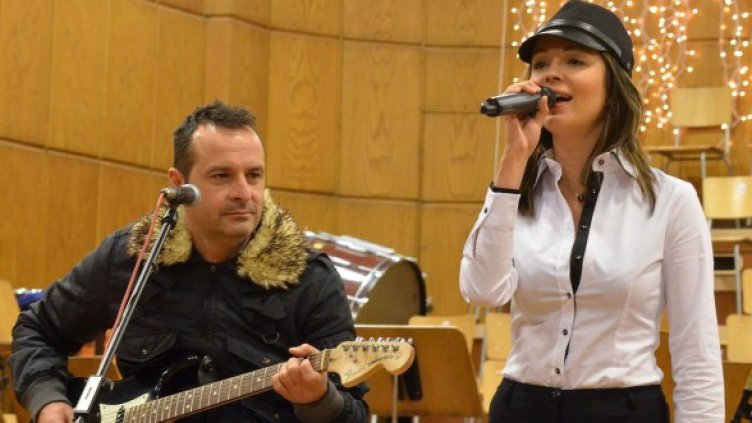 Вики и Десо от Мастило. Снимка: Булфото