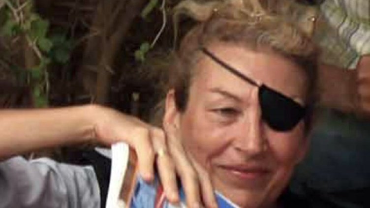 Мари Колвин, снимка от 2011 г. в либийския град Мисурата. Снимка: Reuters