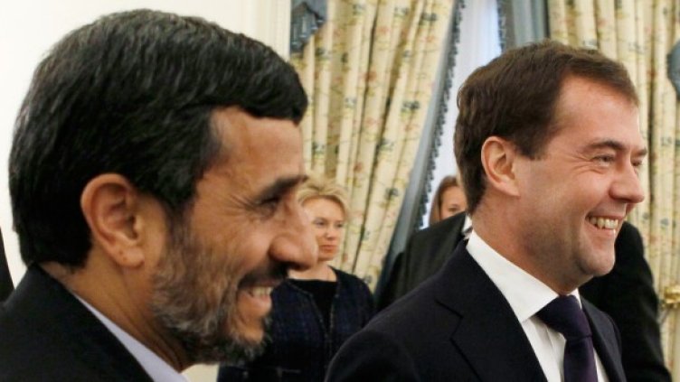 Махмуд Ахмадинеджад и Дмитрий Медведев. Снимка: архив, Reuters