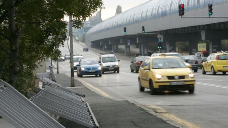 Скоро ще можем да плащаме с клиентски карти и в такситата. Снимка: БТА