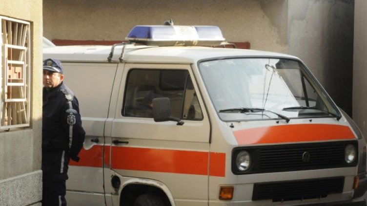 Нападнатата жена е починала в болницата. Снимка: Булфото