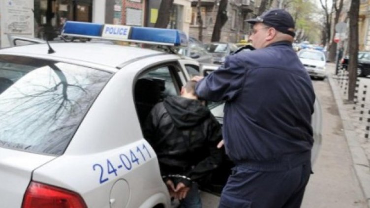 Задържан е нападателят над полицай тази нощ. Снимка: архив, Булфото