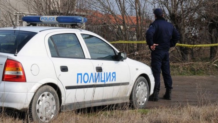 Полицията разследва случая. Снимка: Impact press group