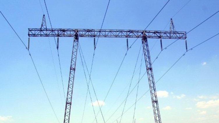 Очаква се скок до 10% на цената на тока от първи юли. Снимка: архив, Булфото