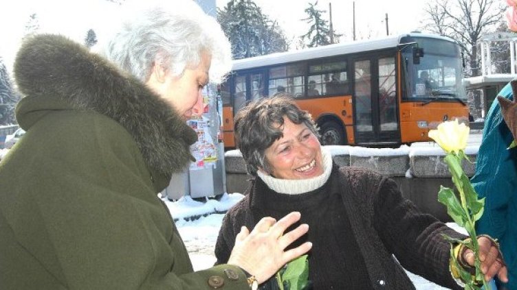 Жените у нас са повече от мъжете. Снимка: архив, Булфото