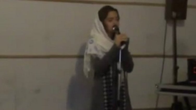 13-годишната Тара. Снимка: YouTube