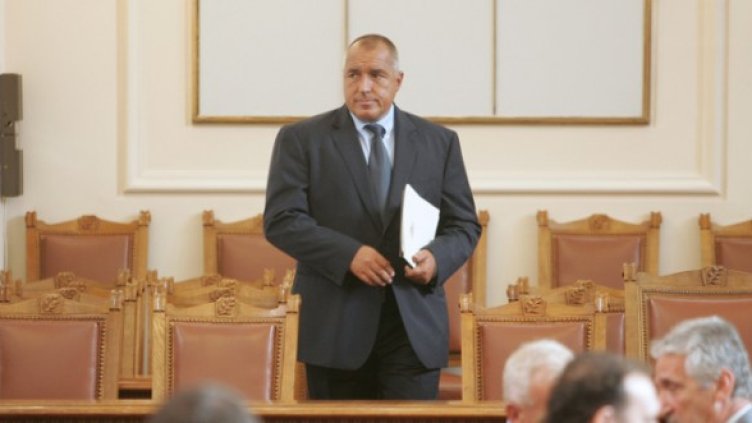 Борисов видя бонусите на тройната коалиция като страшна антикризисна мярка. Снимка: БТА