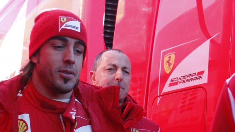 Фернандо Алонсо е най-скъпоплатеният пилот във Формула 1. Снимка: Reuters