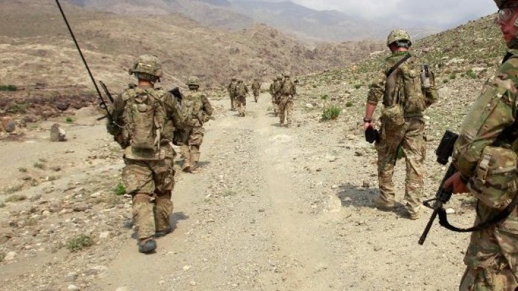 Американският войник, убил 16 цивилни в Афганистан, е бил прехвърлен в Кувейт. Снимка: архив, Reuters