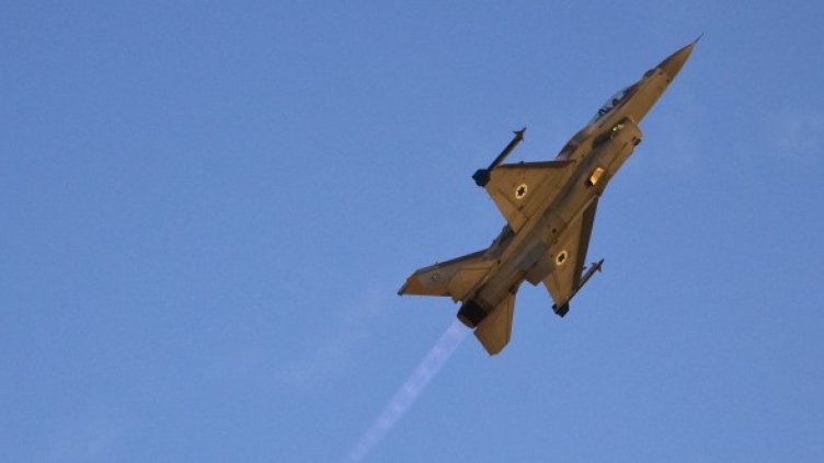 Израелски боен самолет F-16. Снимка: архив, Reuters