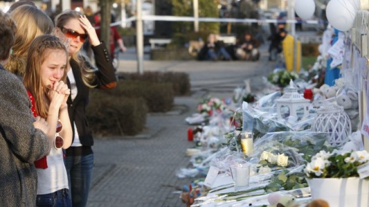 Първите деца, оцелели от катастрофата в Швейцария, се завърнаха у дома си. Снимка: Reuters