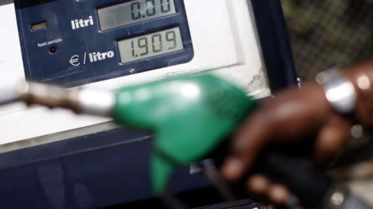 През последните дни цената на петролните продукти отново скочи нагоре. Снимка: Reuters
