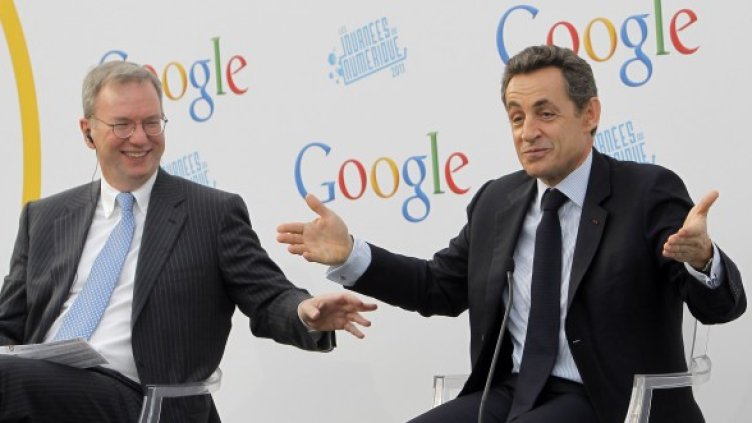 Ерик Шмид и Никола Саркози по време на откриването на новия офис на Google във Франция. Снимка: Ройтерс