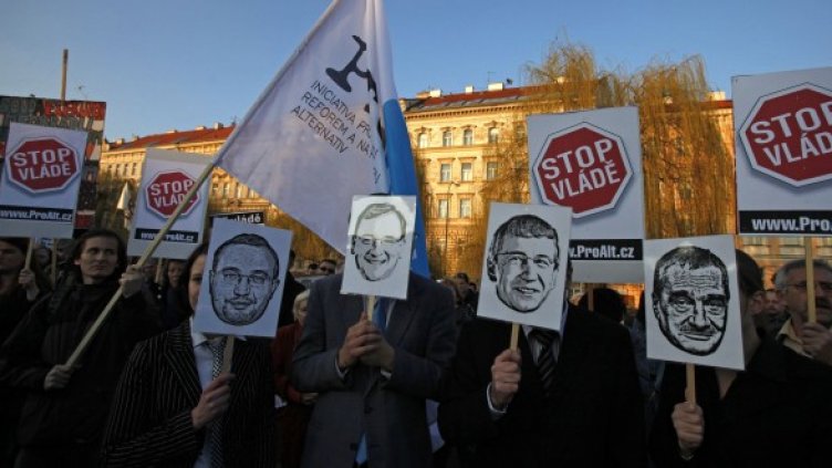 Протест в Прага срещу мерките за икономии на кабинета. Снимка: Reuters