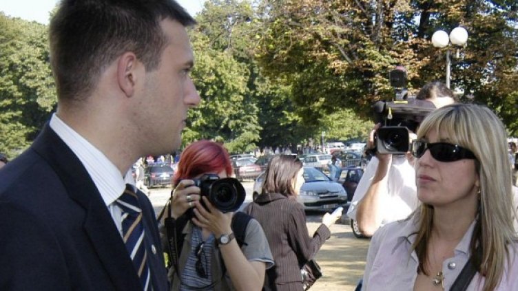 Майка и син още мислят име на новата си партия. Снимка: Булфото