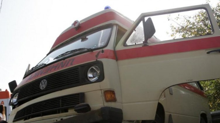 Катастрофиралият мъж е с опасност за живота. Снимка: Архив Булфото