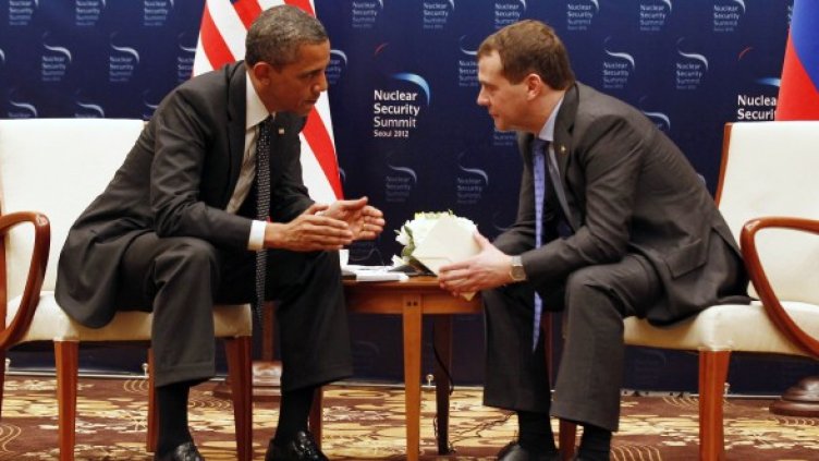 Барак Обама и Дмитрий Медведев. Снимка: Reuters