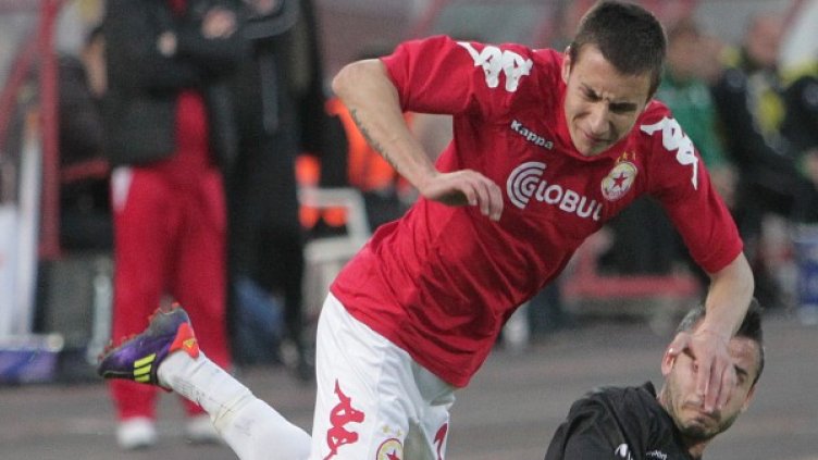 Карачанаков отново се превърна в герой за ЦСКА. Снимка: БТА