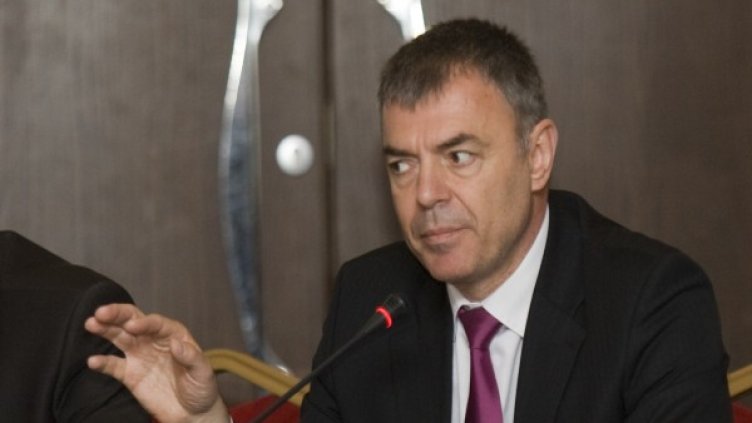 Сергей Игнатов вдигна мерника на чалготеките в Студентски град. Снимка: БТА