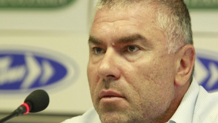 На Избори 2 в 1 Марешки обвини Йорданов в кражби, алкохолизъм и хомосексуализъм. Снимка: Булфото