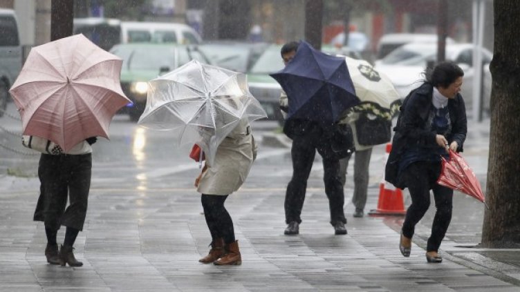 Мощен ураган връхлетя цяла Япония. Снимка: Reuters