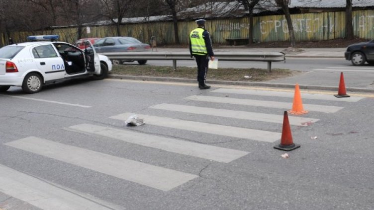 Пешеходната пътека, където беше ударена Марина. Снимка: Булфото