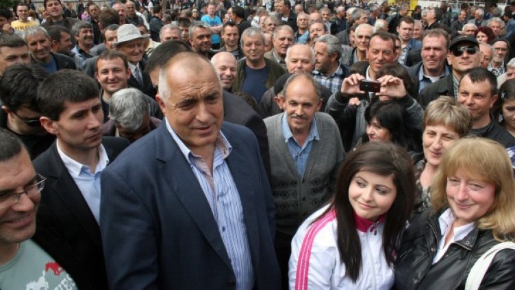 Премиерът посети протестиращите. Снимка: БТА