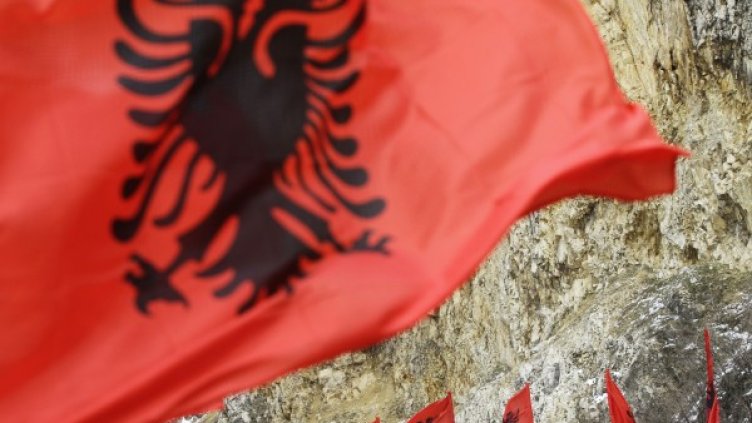 Неизвестната "Армия за освобождение на окупираните албански земи" отправи заплахи към правителството на Македония. Снимка: архив, Reuters