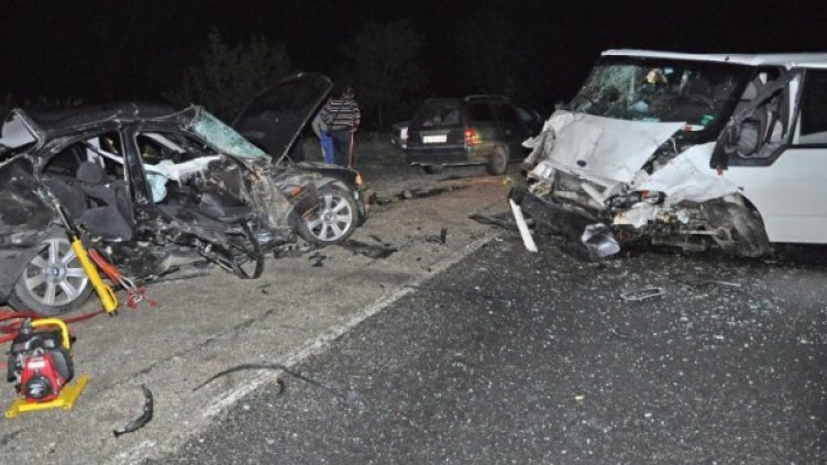 Зверската катастрофа. Снимка: Булфото