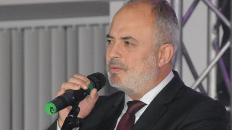 Тотю Младенов обеща по-високи доходи. Снимка: архив, Булфото