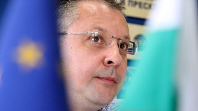 Станишев не се отказва от вота на недоверие. Снимка: Impact Press Group