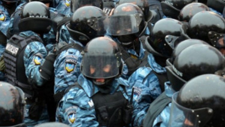 На мястто на взрива са дошли специални части и медицински екипи, районът на взрива е отцепен. Снимка: Getty Images/Guliver Photos